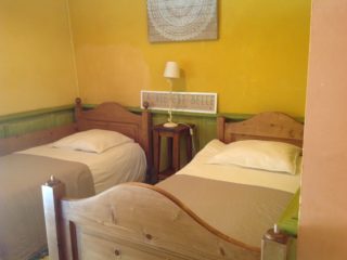 suite pastorale, le prieure de mouquet Créon-Sadirac, chambre 2 lits simples, fr