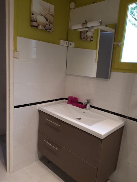 gite-le-prieure-de-mouquet-salle-de-bain